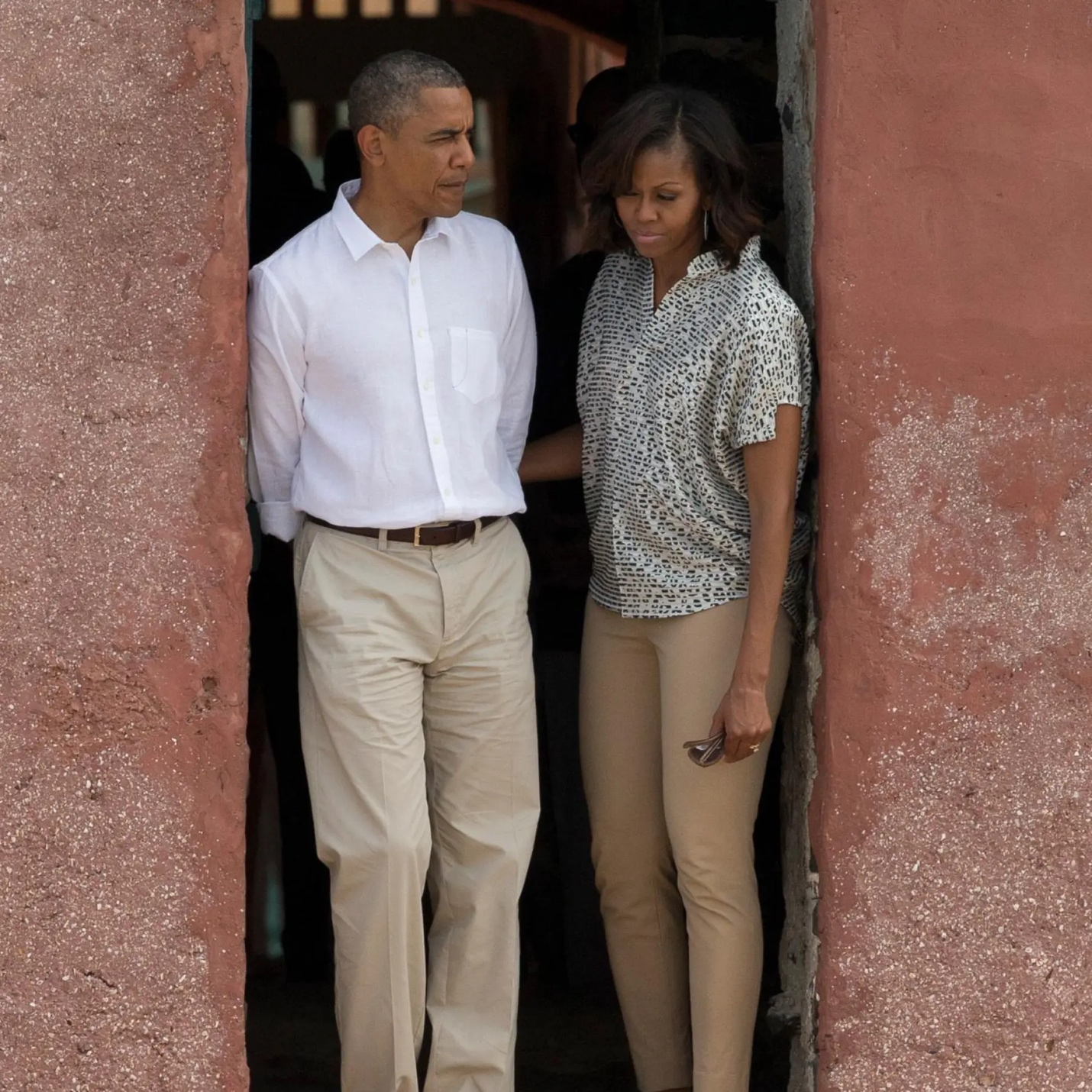 Figure 4: Former US President Barack Obama and his wife, Michelle, at the infamous ‘Door of No Return’ on Gorée Island