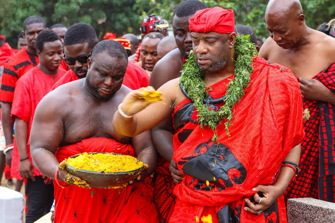 Figure 4: A significant feature of Homowo is the sprinkling of kpokpoi