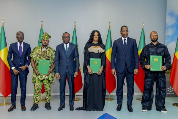 Figure 1: R&B superstar is one of those granted citizenship under Benin’s new policy for the African diaspora